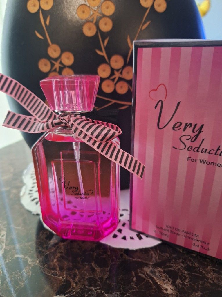 Women's Perfume 3.4 Oz 