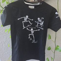 Black Graphic Tshirt Feat a "Skate of Mind" Skeleton Design