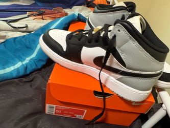 Selling these shoes