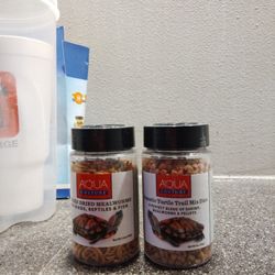 Turtle Food & Worms