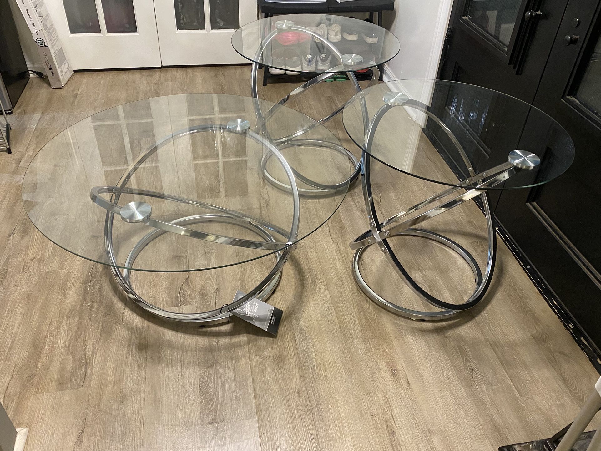 Beautiful 3 Piece Table Set