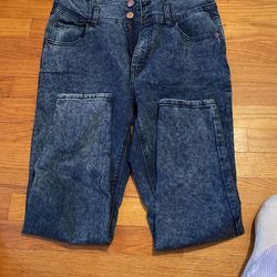 Women’s Stone Wash Jeans