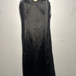 Elegant women's satin dress. Size 14. $60.