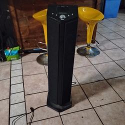 Itrak Sound Tower with iPod/iPhone/iPad Dock And FM Radio