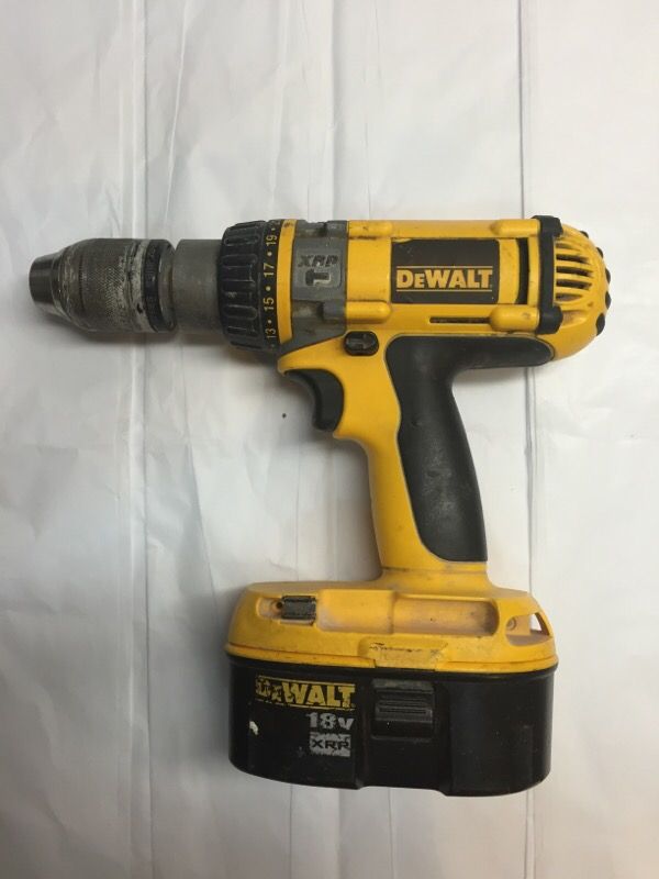 18v DeWalt Hammer Drill DC988