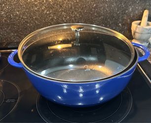 STAUB Le Grande 7.4-Quart Cast Iron Dutch Oven Blue induction electric gas. Wok