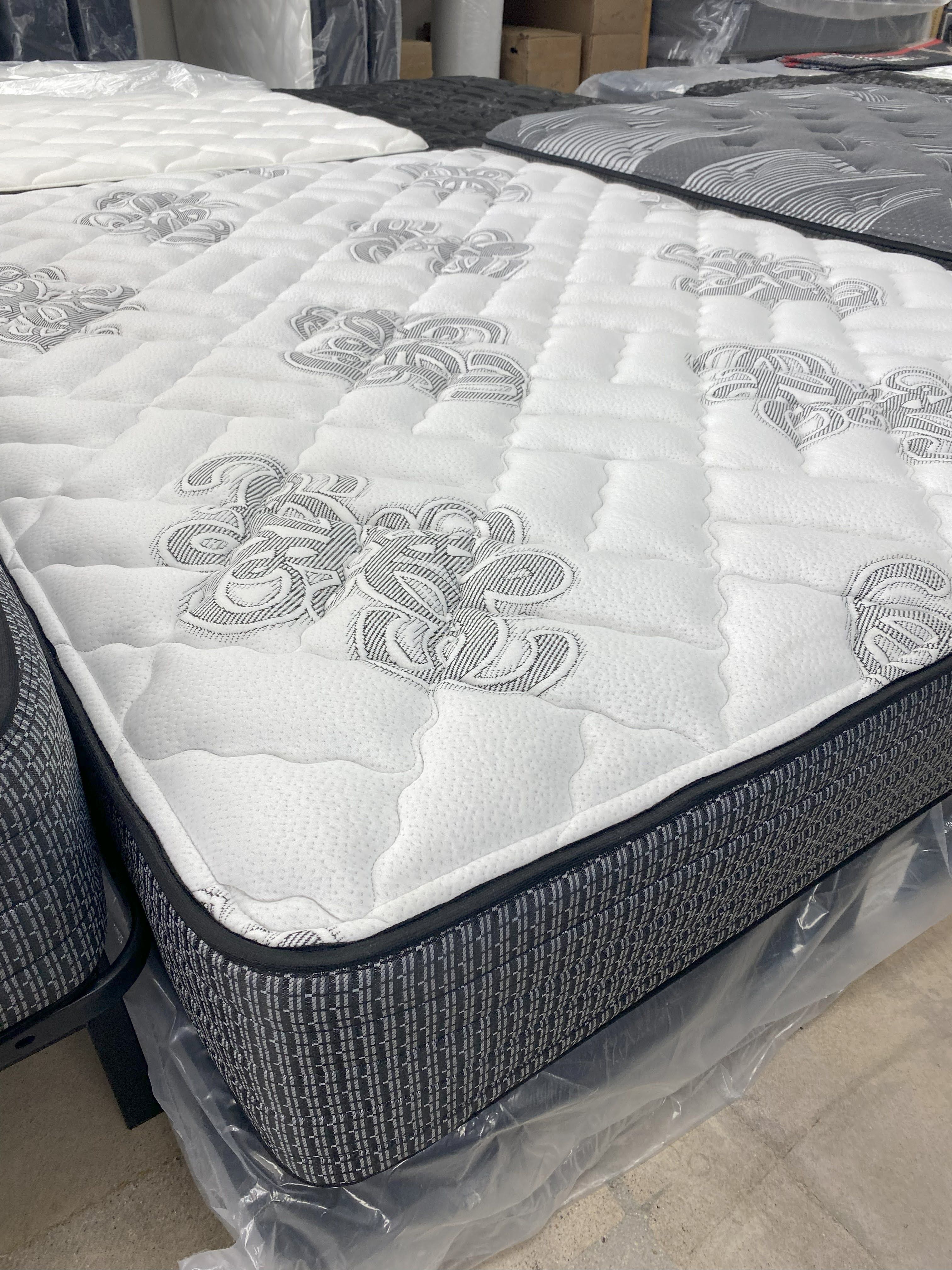 NEW MATTRESSES FOR ALL BUDGETS!
LUXURY MATTRESS SETS!