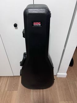 Gator Acoustic Guitar