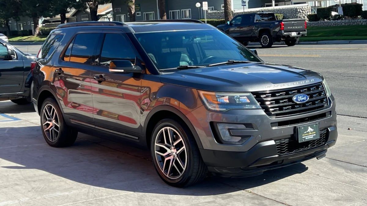 2017 Ford Explorer