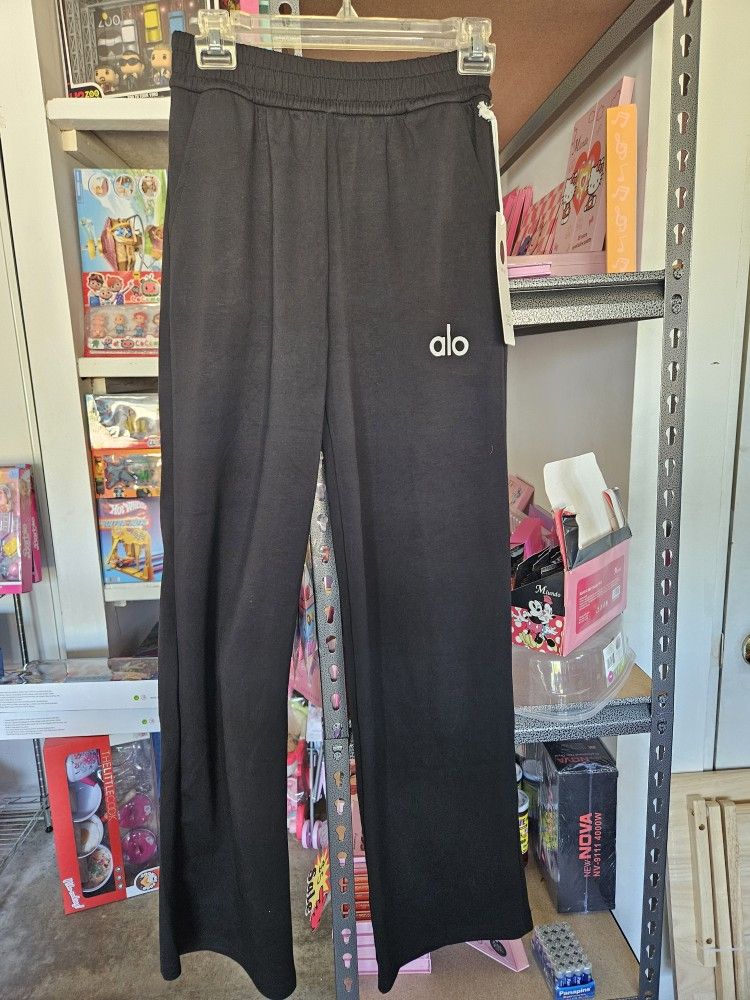 New ALO PANTS SIZE S,M,L