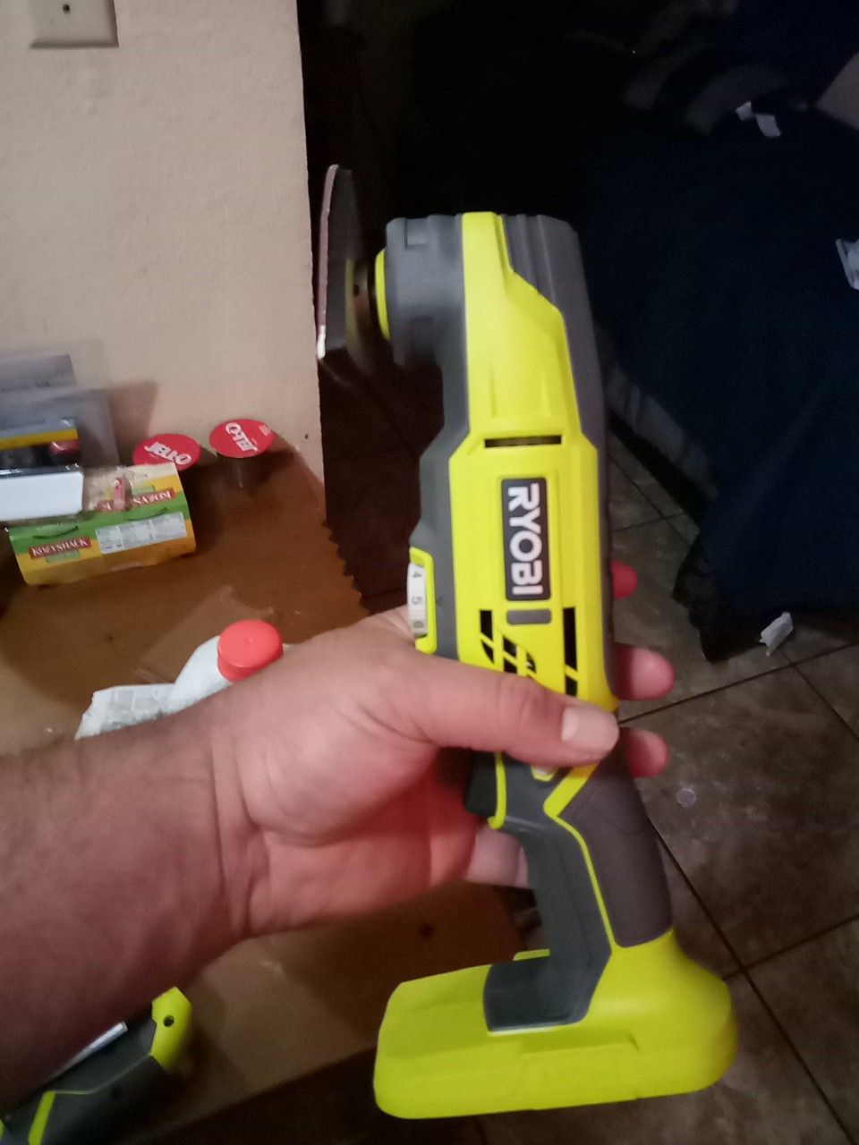 Ryobi 18 volt oscillating multi tool