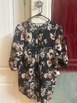 women’s tops