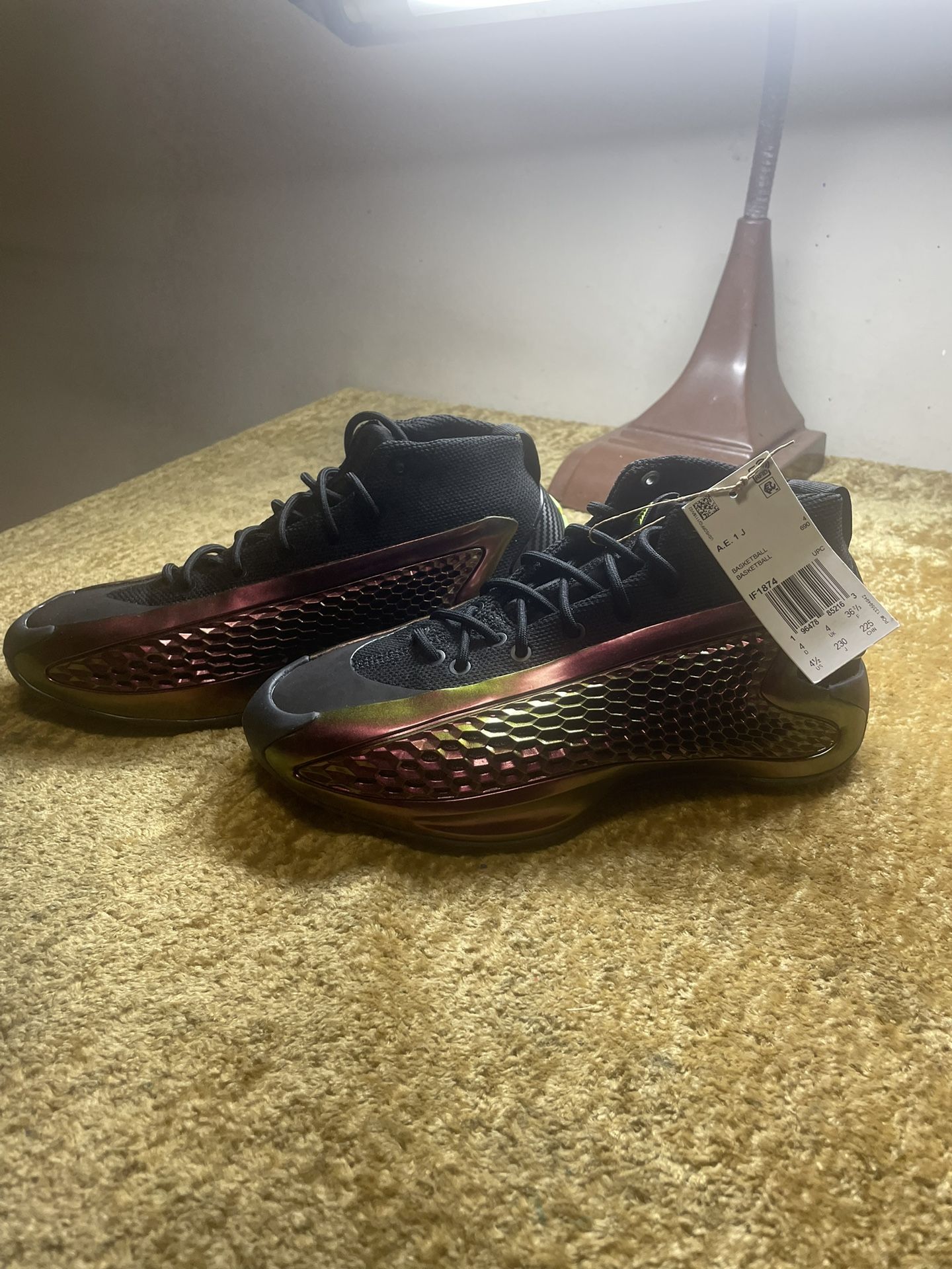 Adidas A.E. 1 J Sneakers