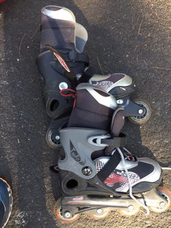Adjustable kids size 4 In-Line skates and ice hockey skates