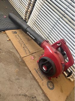 Leaf blower