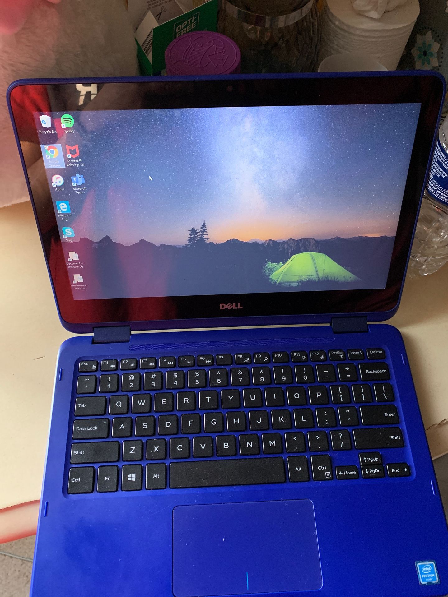 dell touchscreen laptop (no charger)