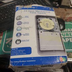 International T101p201 24-24 Hour Mechanical Time Switch In Enclosure With Pool Hea....