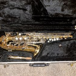 Antigua Winds Vosi AS2150 Student Alto Saxophone