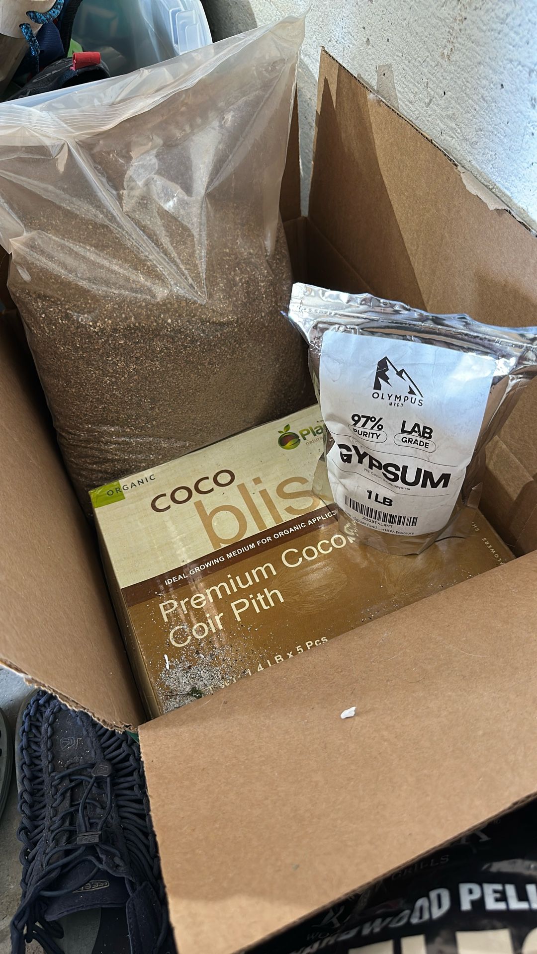 Mushroom Growing Bulk Substrate