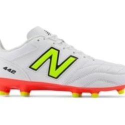 New Balance 442 Team size 12