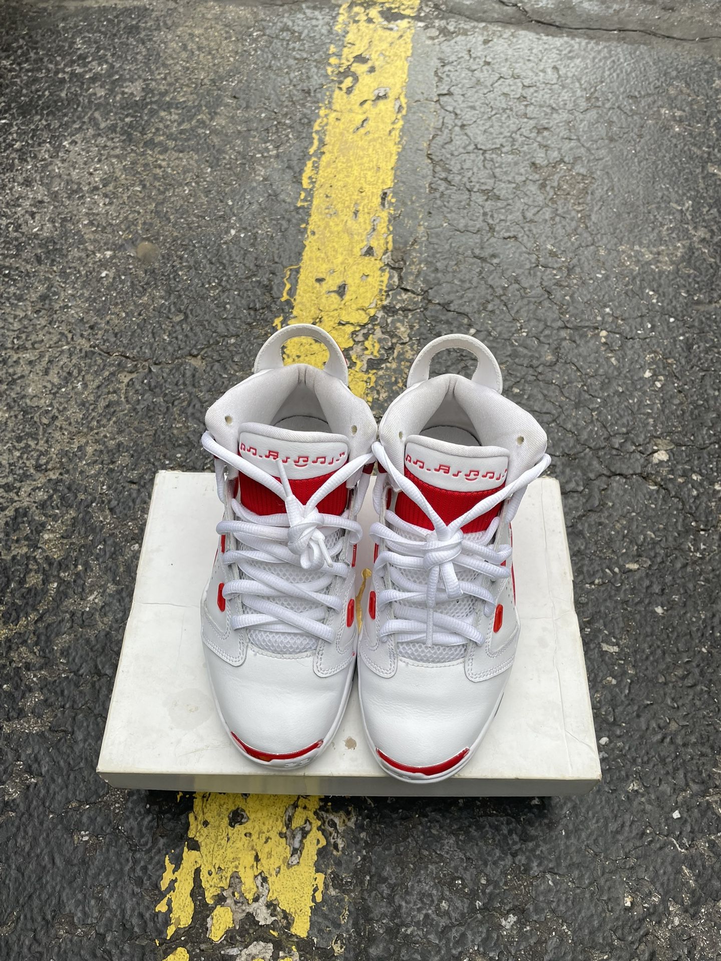 jordan 6-17-23 white Red youth size 4