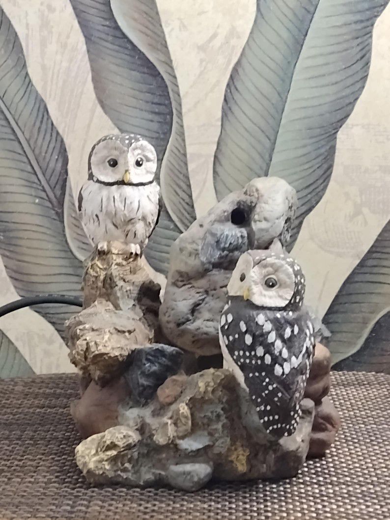 Tabletop Northern Barred Owl Rocks Waterfall Tranquil Vintage Water Fountain Owl Statue Sculpture