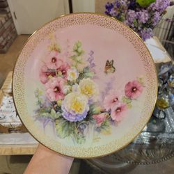 Beautiful Plate. 1992 "Hollyhock March" Plate #2979A Fine China. Excellent Condition 