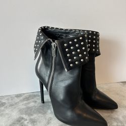 Saint Laurent EUR 39.5 US 9.5 Studded Leather Black Stiletto Booties