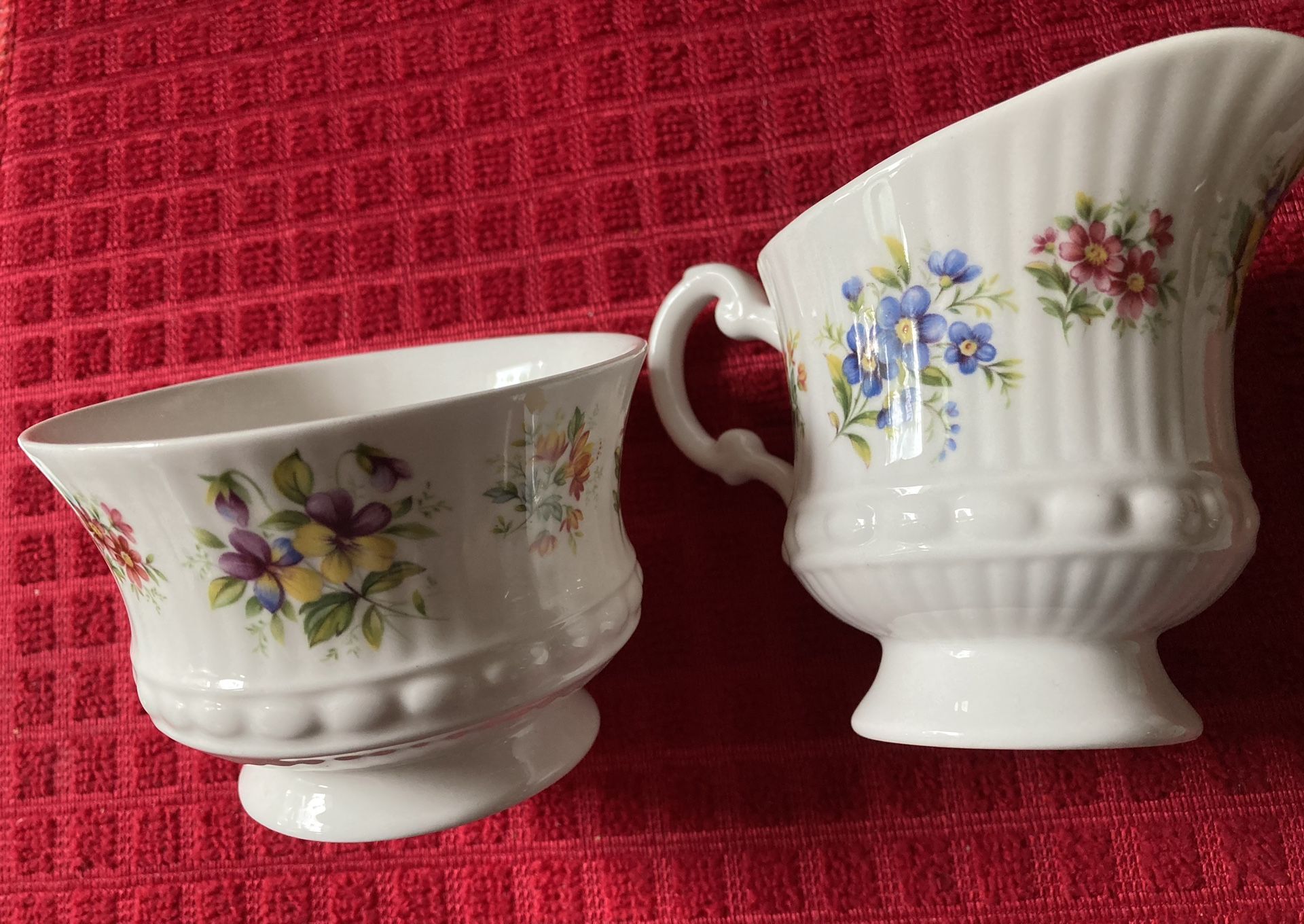 MAURICE DUCHIN INC. WILDFLOWER BOWL AND CREAM PITCHER