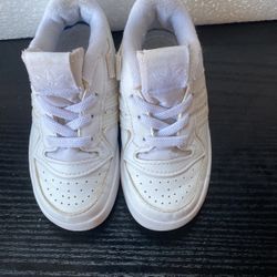 Kids Adidas Size 7 