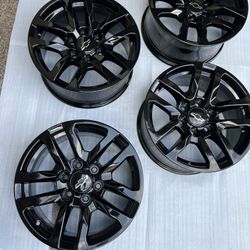 Chevy Silverado Rims 18” OEM Factory Wheels Rines New Gloss Black Powder Coated ( Exchange Available )( Cambio Disponible ) Chevy GMC Trucks SUVs