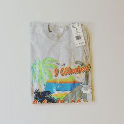 Reebok x Jurassic Park Isla Nubar T-Shirt Men’s Size S
