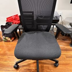 Ergonomic Desk Chair For Sale! 