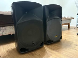 Powered speakers
