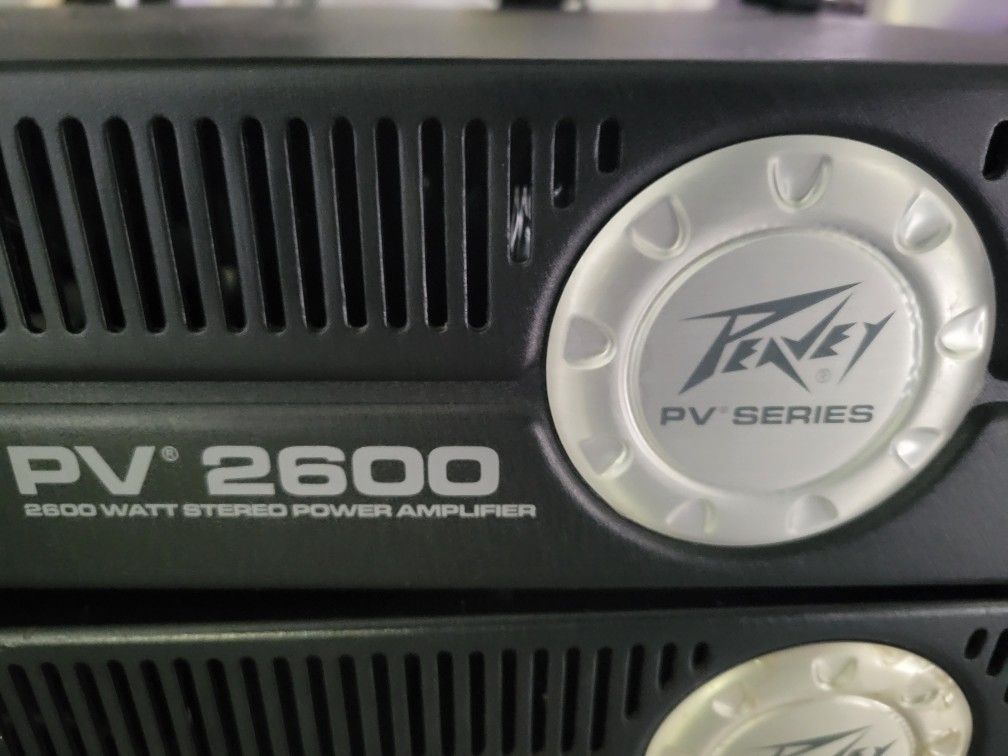 Peavey 2600 Commercial Amplifier $275
