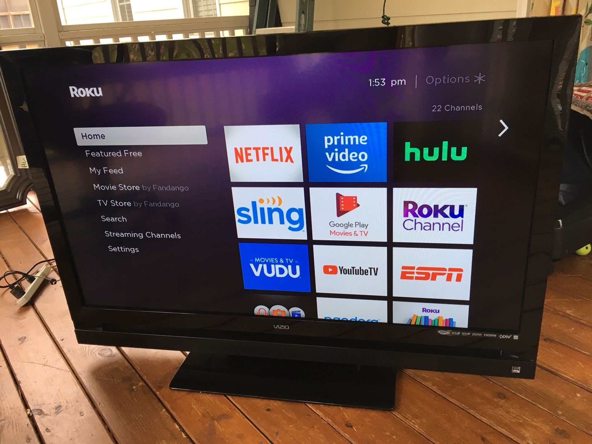 Vizio 55” lcdtv with roku wifi streamer - No Internal Sound-PRICE FIRM SOLID