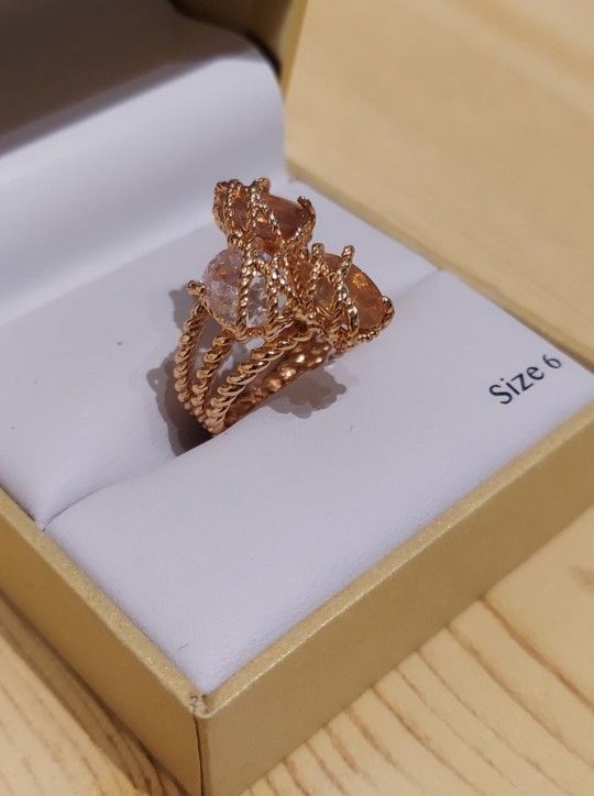 ROSE GOLD RING FROM MACY'S ( SIZE 6 ) CHARTERCLUB BRAND