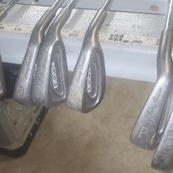 Golf Cluba