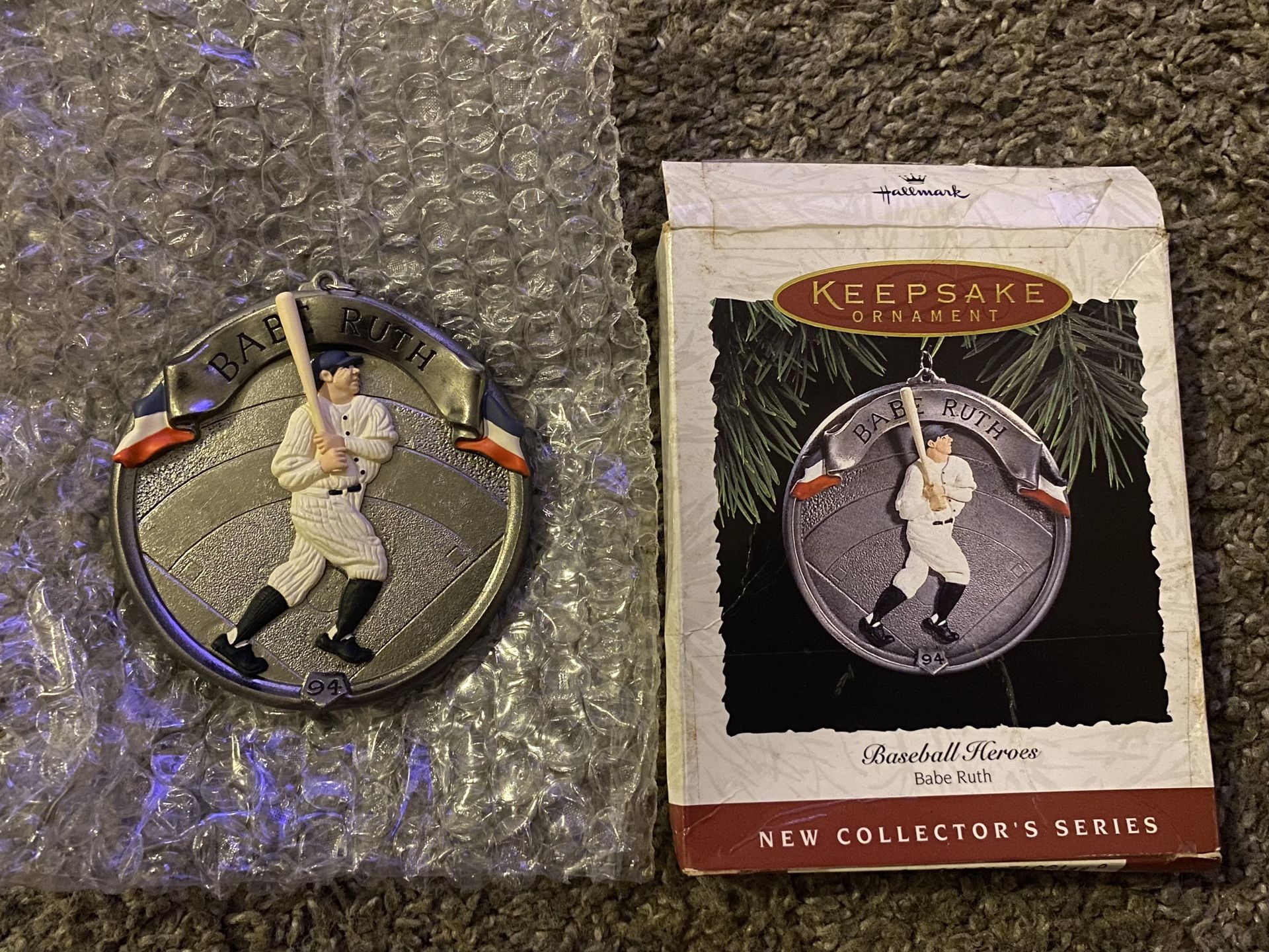 Babe Ruth Christmas Ornament (New)