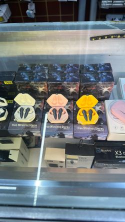 Universal Bluetooth EarPods