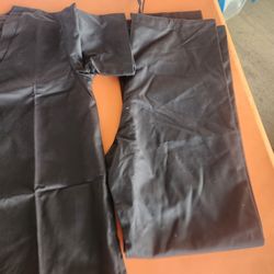 Black V-Neck Scrub Top and Bottom