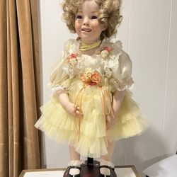 Doll collectible  The Shirley Temple Toddler Doll Collection Sunday Best  24 Inch Doll Beautiful purple eyes  AWESOME GIFT! Toddler Shirley Temple is 