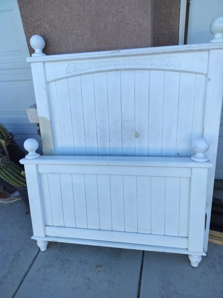 Twin Bed Frame 