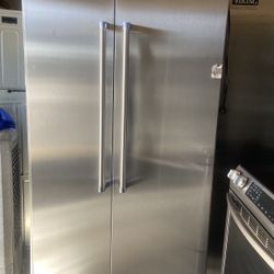 Viking Refrigerators 42”