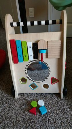 Kids Kraft walker/toy