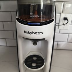 Baby Brezza Formula Pro Advanced Formula Dispenser