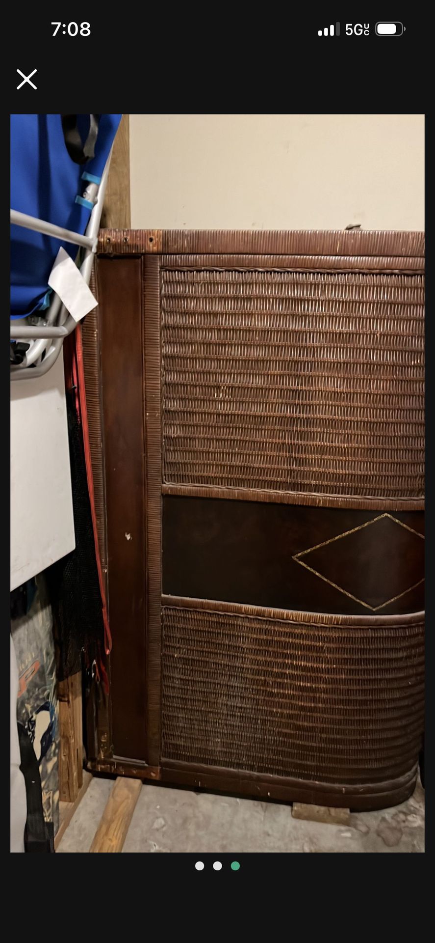Free queen size bed