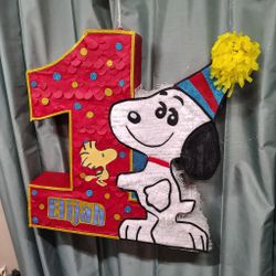 Snoopy Pinata  And More 