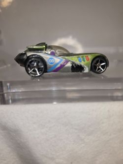 Hot Wheels  Blastin Buzz Lightyear Die-Cast Car #E1