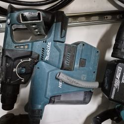 Makita Roto hammer Drill